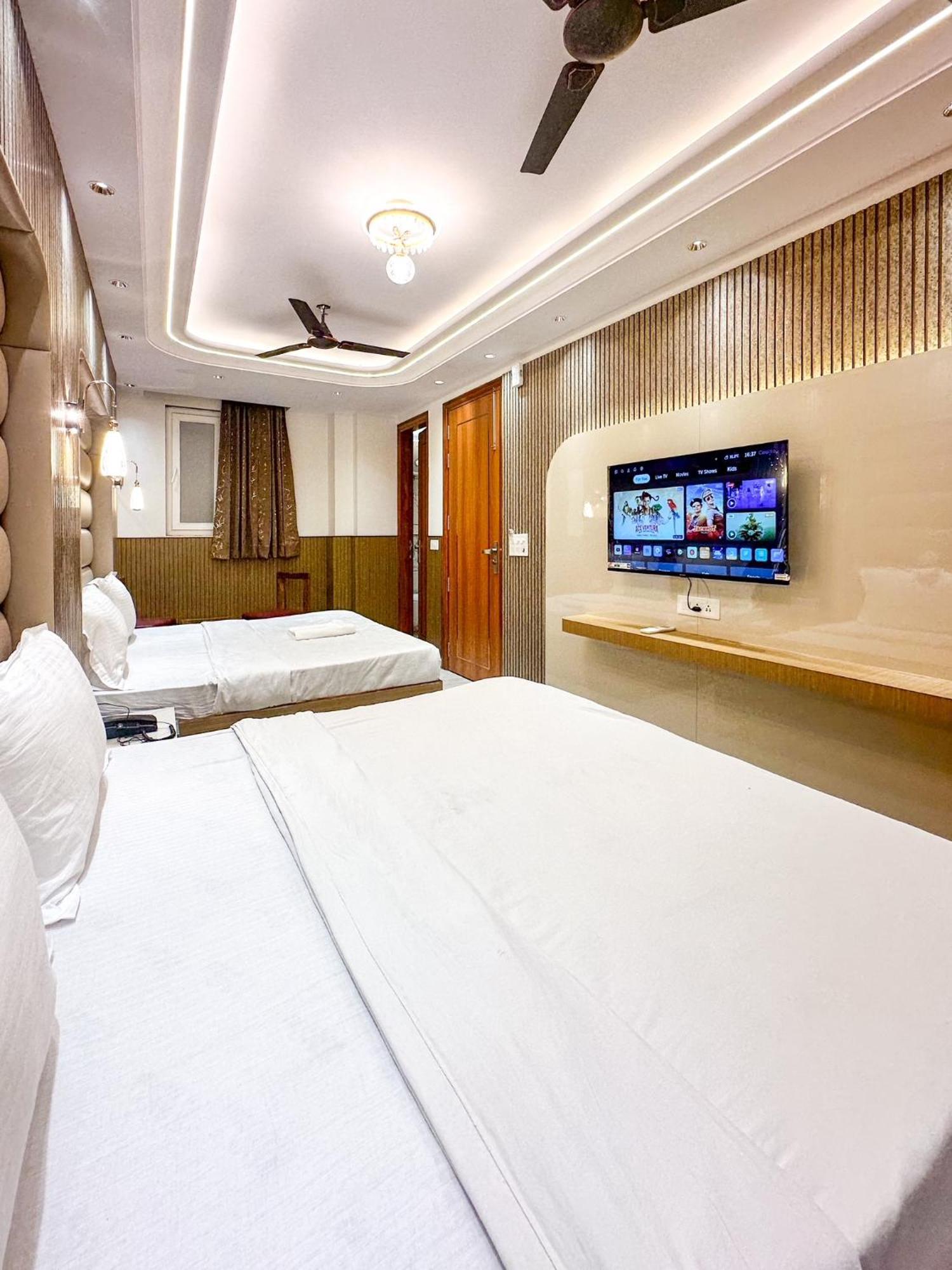 Bed and Breakfast Delhi Delight Premium Нью-Делі Екстер'єр фото