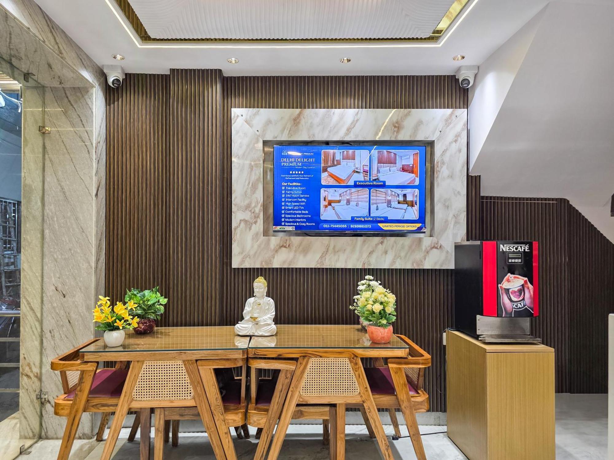 Bed and Breakfast Delhi Delight Premium Нью-Делі Екстер'єр фото